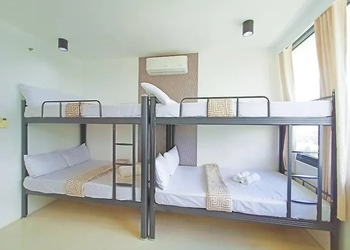 17d Walking Distance To Ayala And It Park With Wifi *