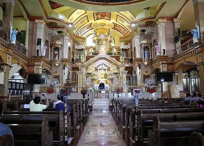 Apartment 17d Walking Distance To Ayala And It Park With Wifi